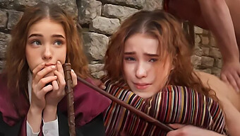 Intenzivno Potovanje Hermione Granger Do Orgazma In Podrejenosti