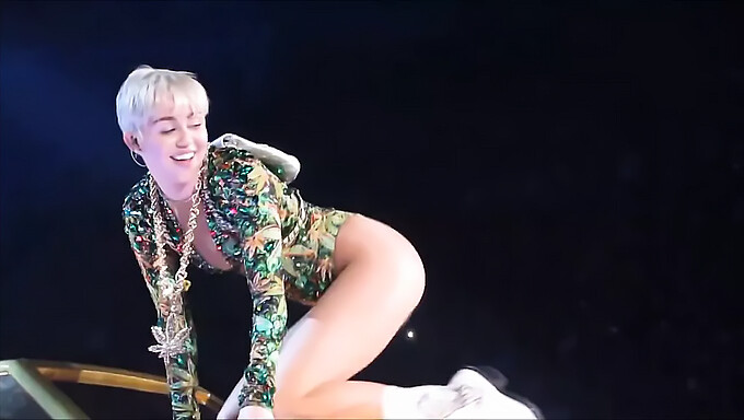 Miley Cyrus: Najboljša Izkušnja S Spermo