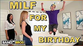 Juan El Caballo Loco Celebrates His Birthday With A Hot Blowjob From Reagan Foxx