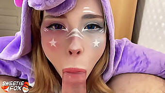 Pov Cosplay Stel Geniet Van Pik En Zaad In Eenhoorn-Thema Porno Video