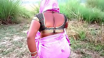 भारतीय Milf हो जाता है उसे बेतहाशा इच्छाओं को पूरा में इस बीडीएसएम फिल्म