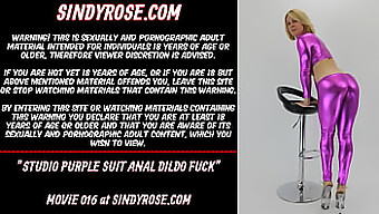 Anal Dildo Lek Med Sindy Roses Leksak